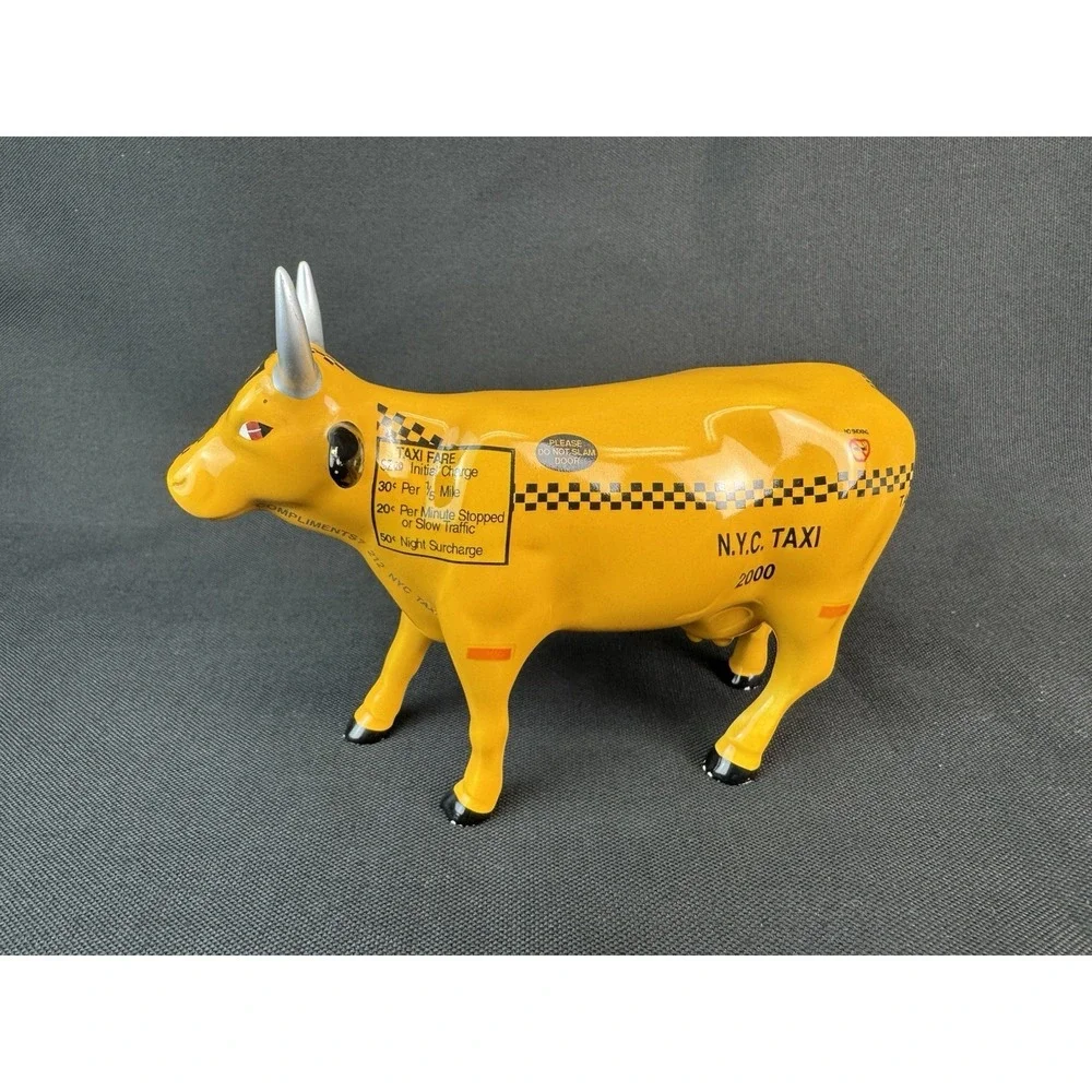 Vintage 2000 Cow Parade NYC New York City Taxi Cow Collectable Figurine